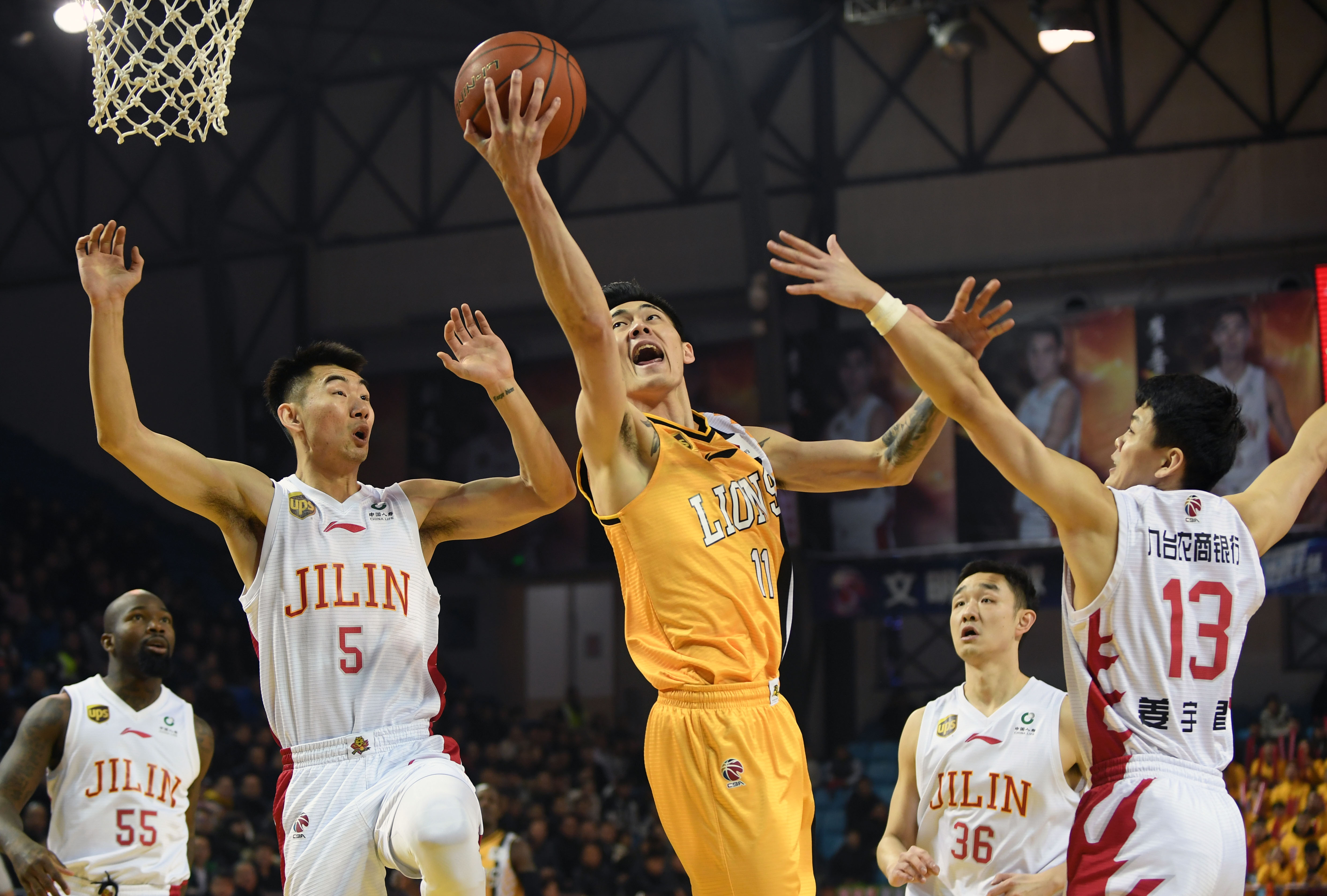 尼奥在里昂 尼奥在里昂