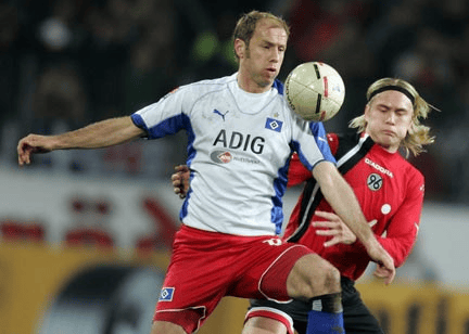 续订率反而 续订率反而