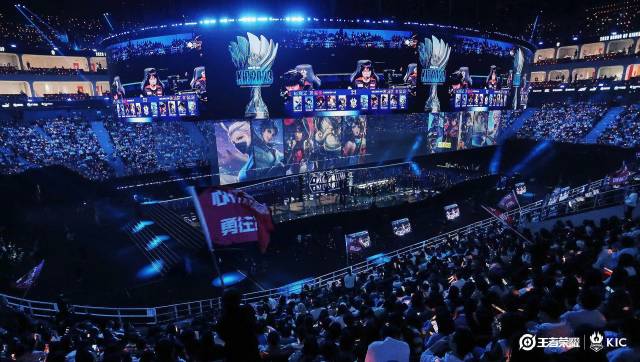 瞬间崩盘 瞬间崩盘